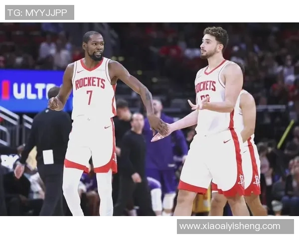 火箭队与独行侠的激烈对决NBA赛场上的精彩瞬间与战术较量