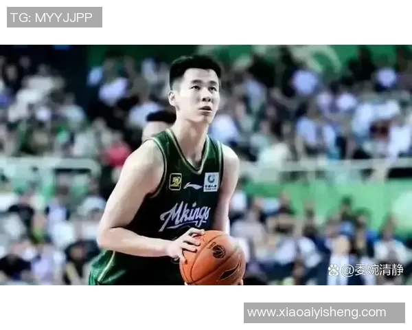 郭昊文：从青涩少年到篮球场上的璀璨明星之路解析